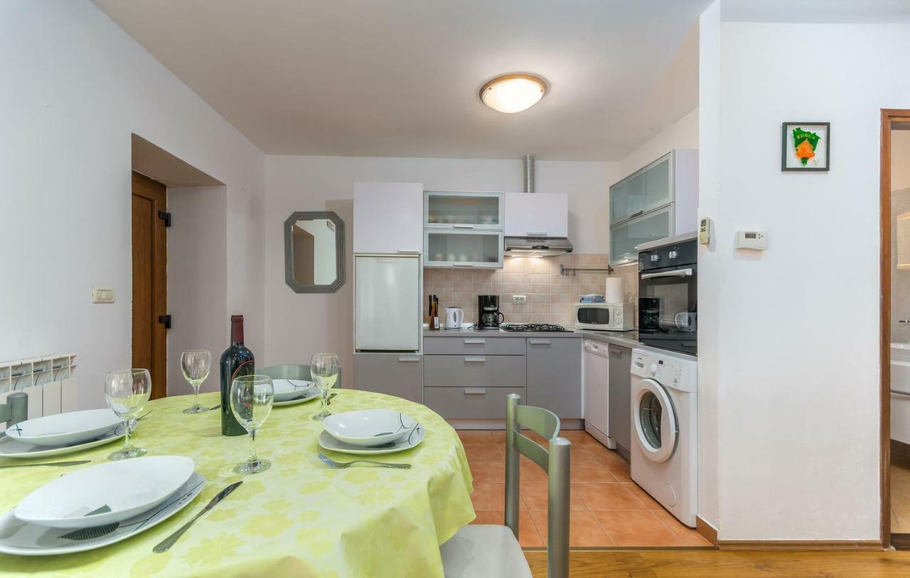 Apartment Valerio Novigrad Istria Eksteriør bilde